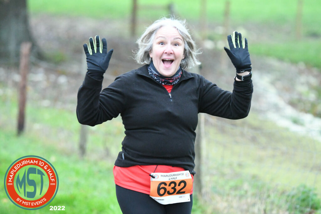 Woman running in Mappledurham 10