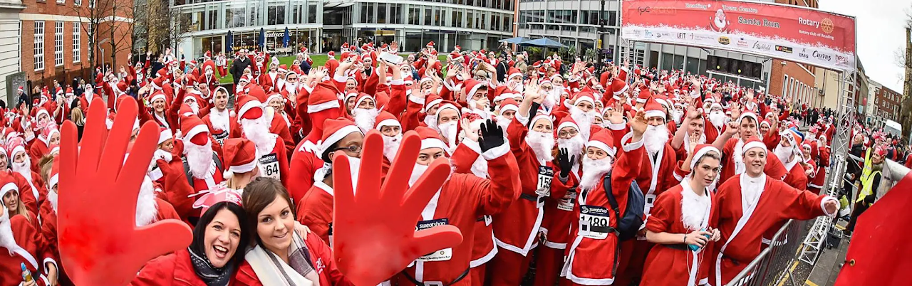 Santa Fun Run - group of runners